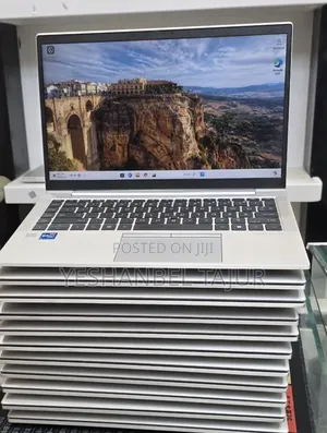 New Laptop HP EliteBook 840 G9 16GB Intel Core i7 SSD 1T