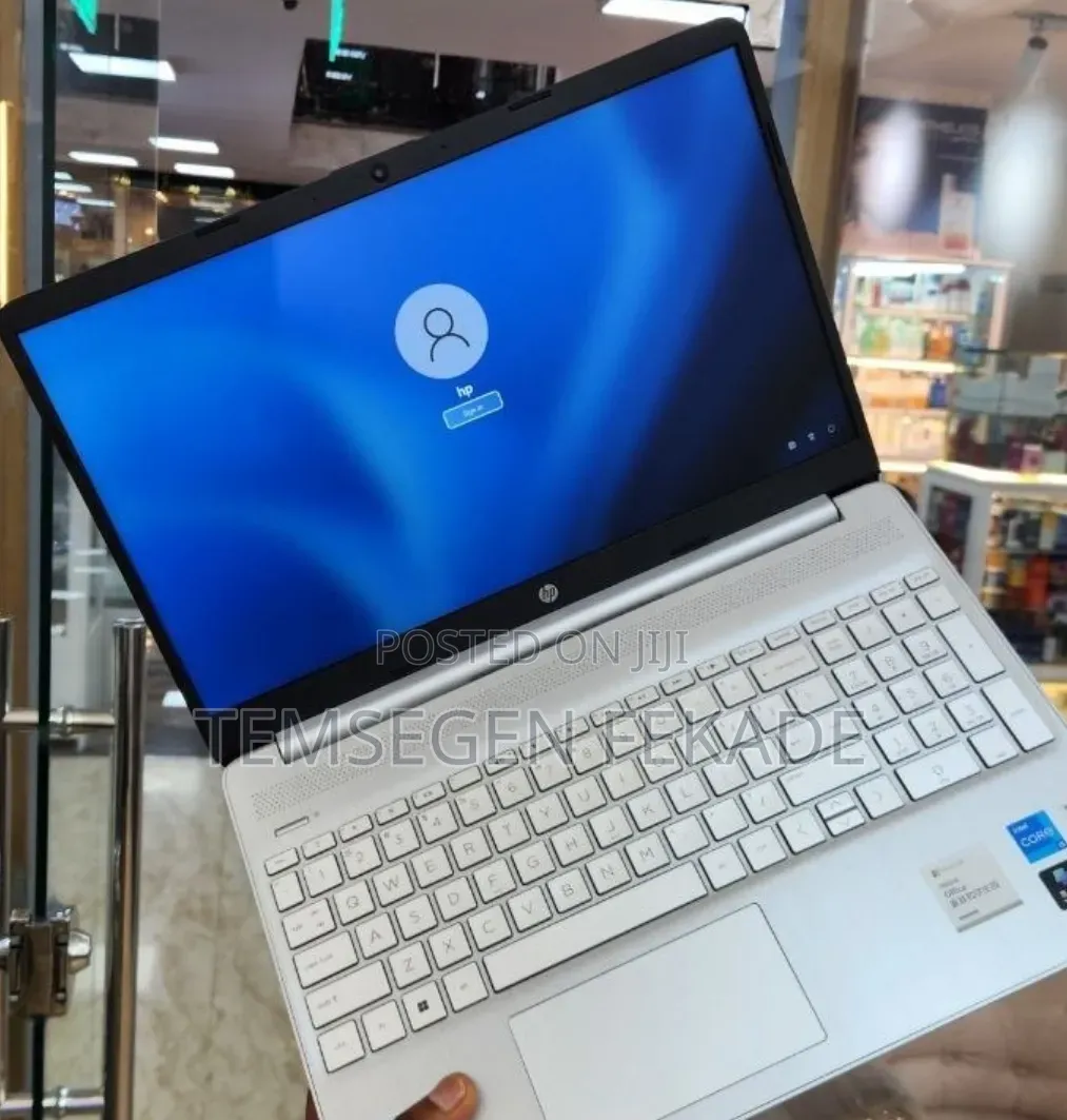 New Laptop HP Stream Notebook 16GB Intel Core i5 SSD 512GB