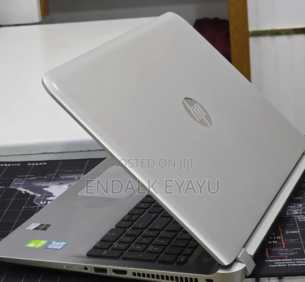 New Laptop HP Pavilion 15 8GB Intel Core i5 HDD 1T