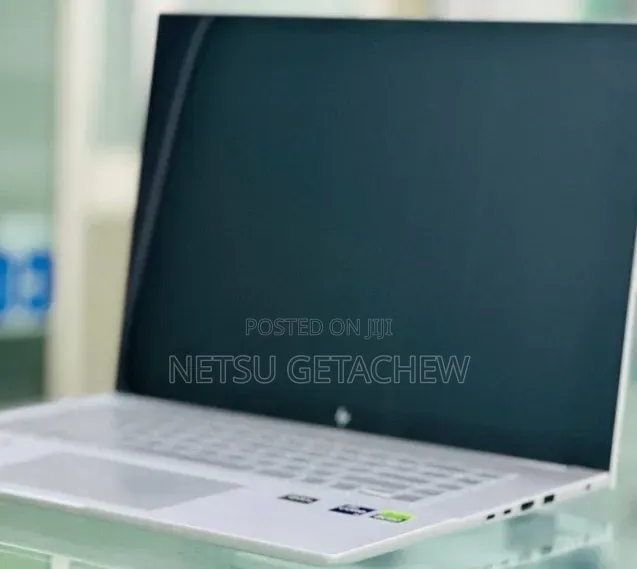 New Laptop HP Envy X2 16GB Intel Core i7 SSD 1T