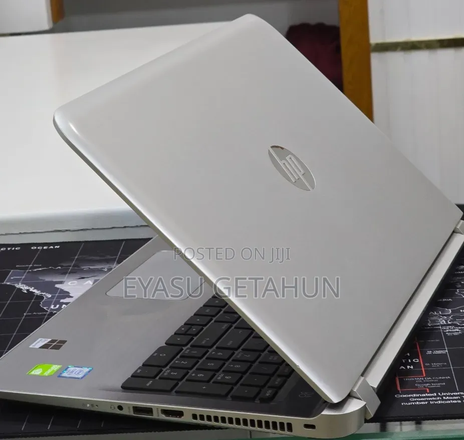 New Laptop HP Pavilion 15 8GB Intel Core i5 HDD 1T