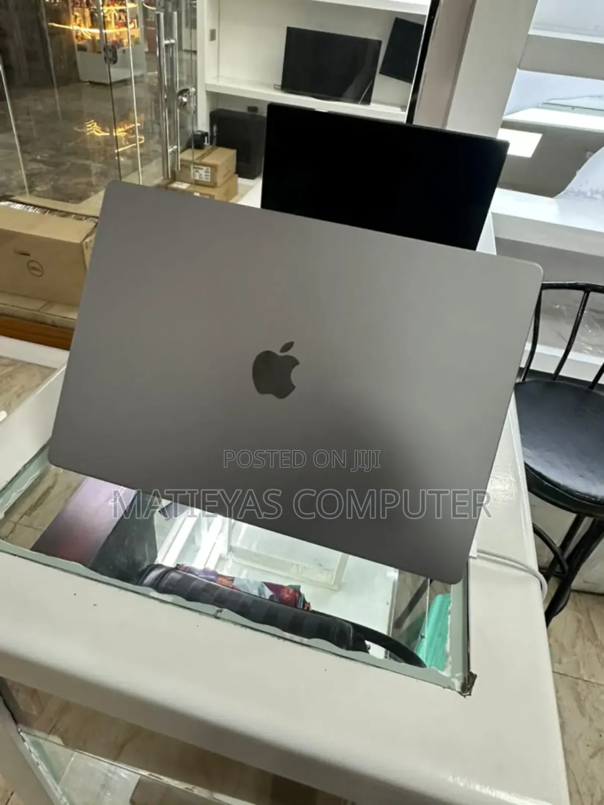 New Laptop Apple MacBook Pro 2021 M1 Max 32GB Apple M1 Max SSD 1T