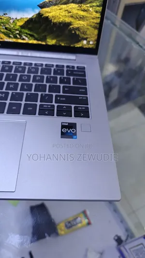 New Laptop HP EliteBook 840 16GB Intel Core i7 SSD 512GB