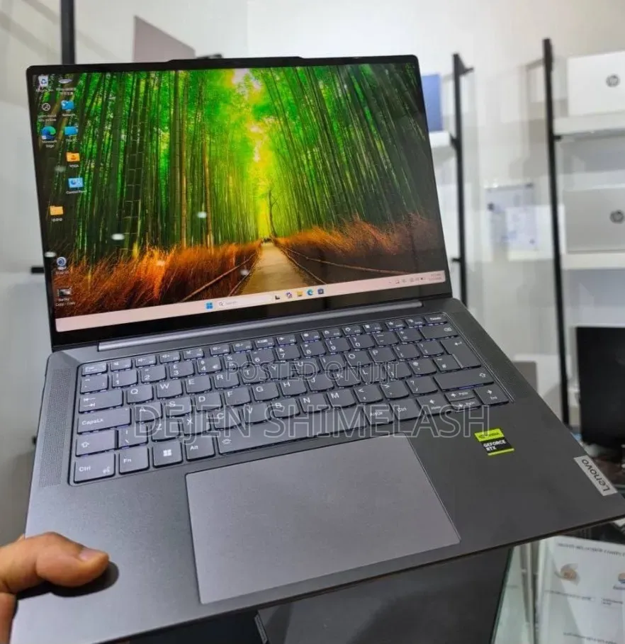 New Laptop Lenovo ThinkPad X1 Yoga 32GB AMD Ryzen 7 SSD 512GB