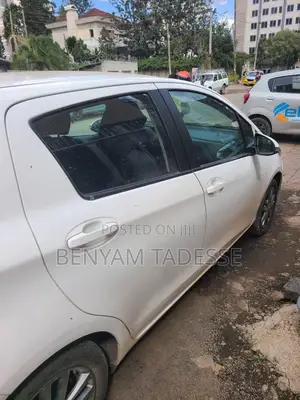 Toyota Yaris 2015 White