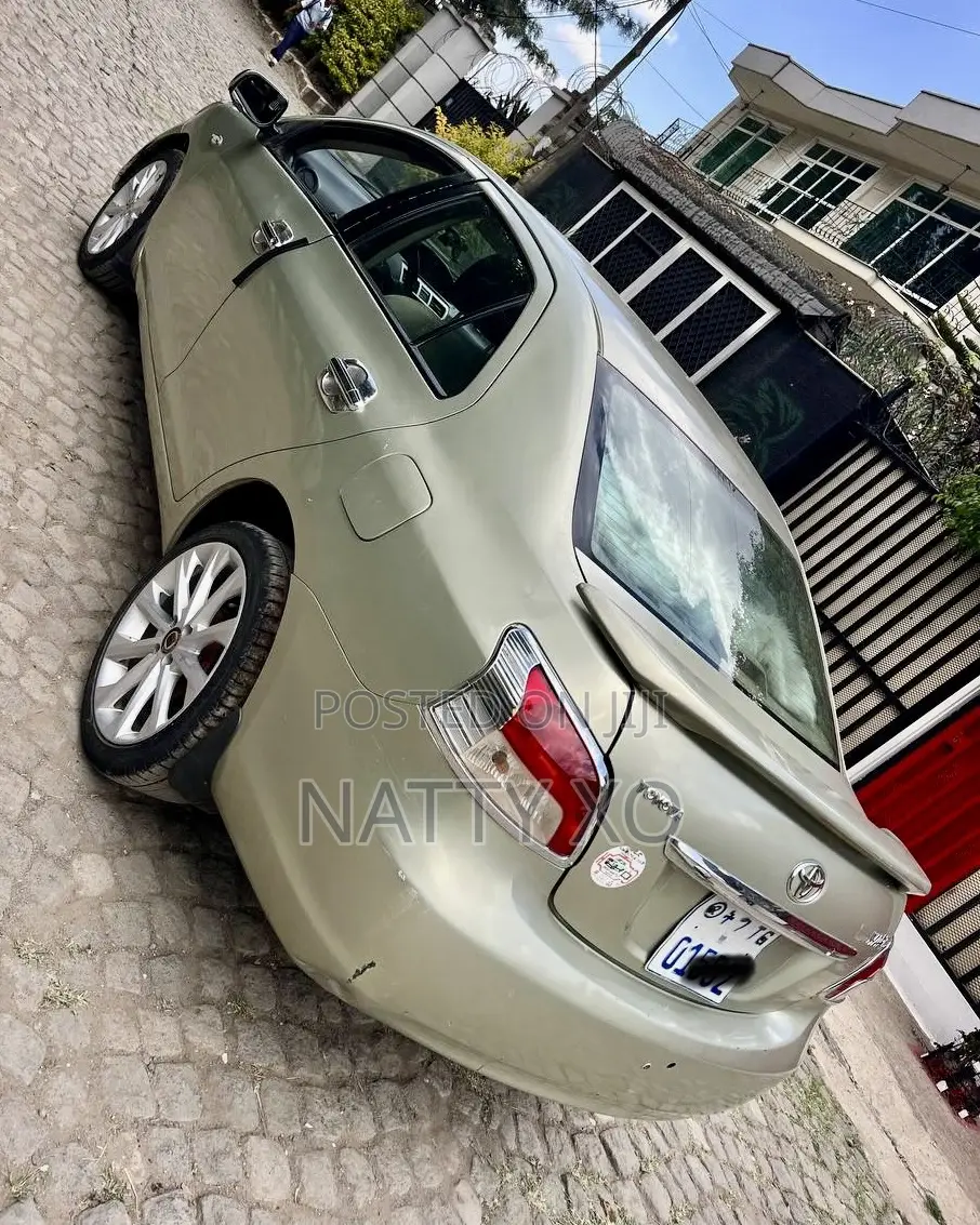 Toyota Yaris 1.3 VVT-i Automatic 2008 Gold