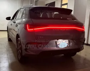 BYD E2 43 kWh 94 hp FWD 2024 Gray