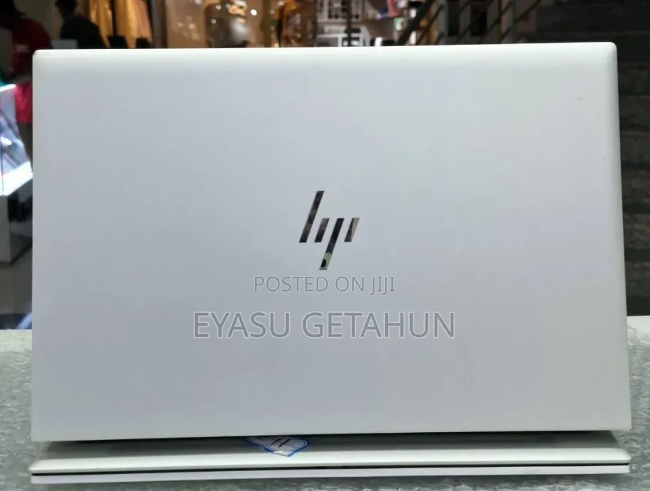 New Laptop HP EliteBook 840 G8 16GB Intel Core i7 SSD 512GB