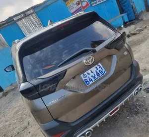 Toyota Rush 2019 Gray