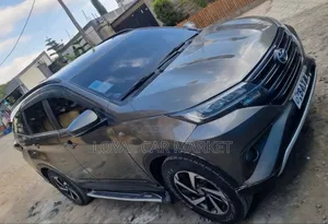 Toyota Rush 2019 Gray