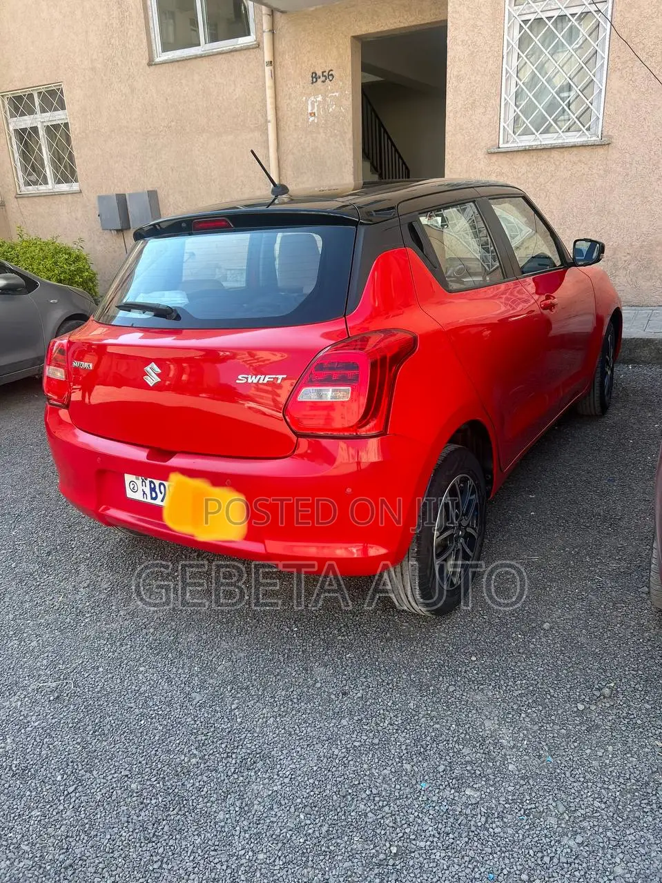 Suzuki Swift 2021 Red