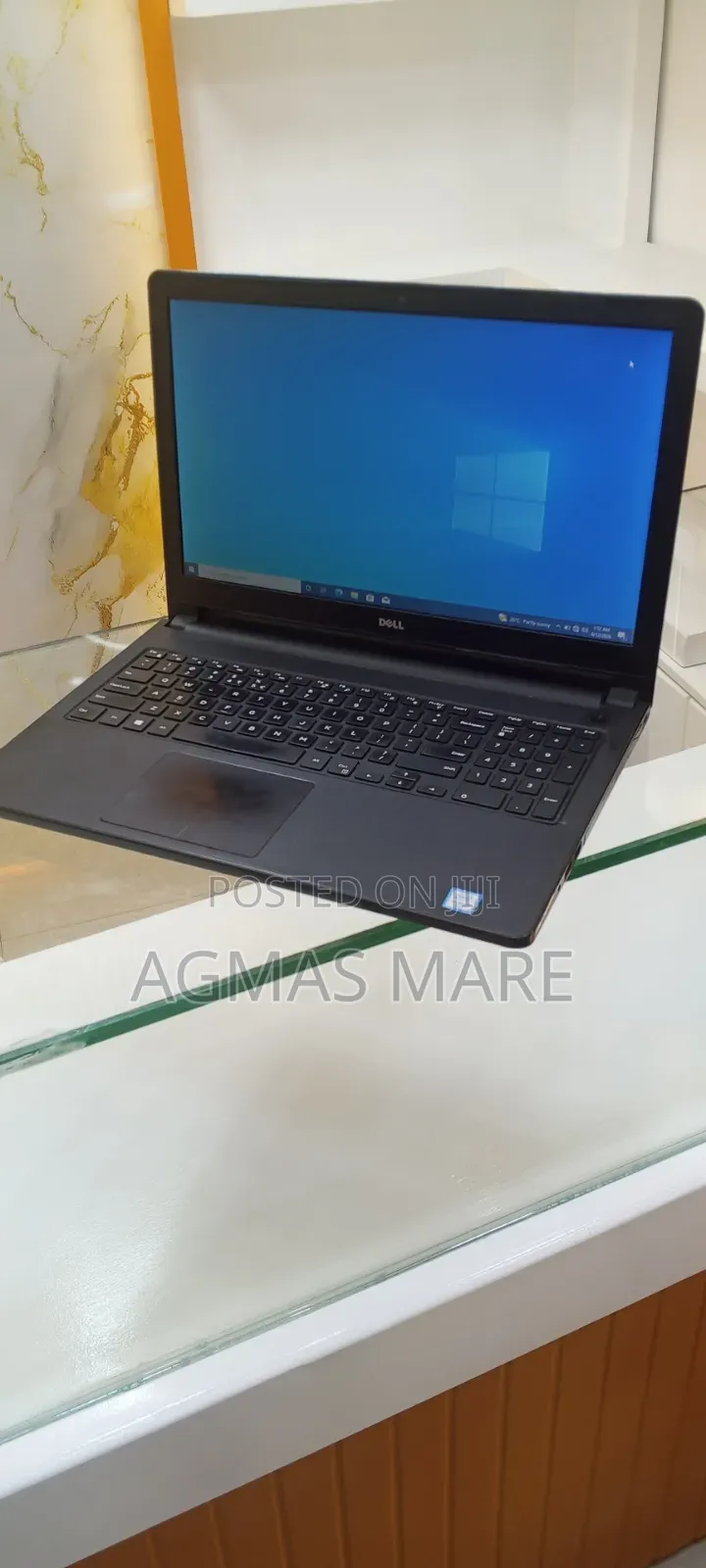 New Laptop Dell Vostro 15 3559 4GB Intel Core i5 HDD 500GB