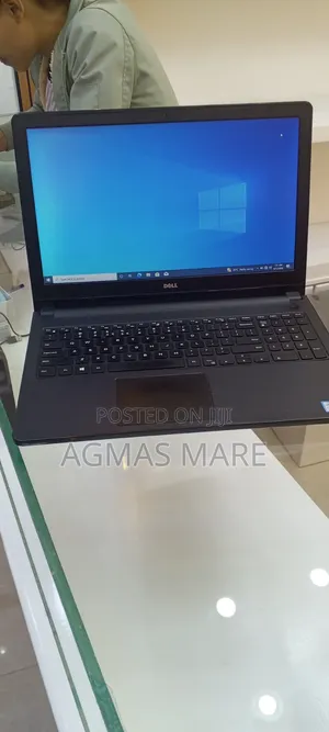 New Laptop Dell Vostro 15 3559 4GB Intel Core i5 HDD 500GB