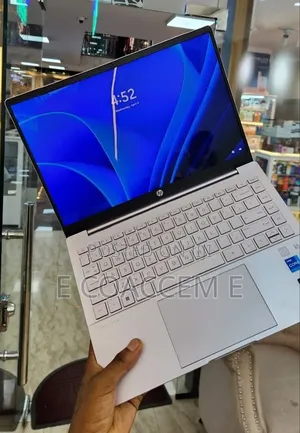 New Laptop HP 16GB Intel Core i5 SSD 512GB