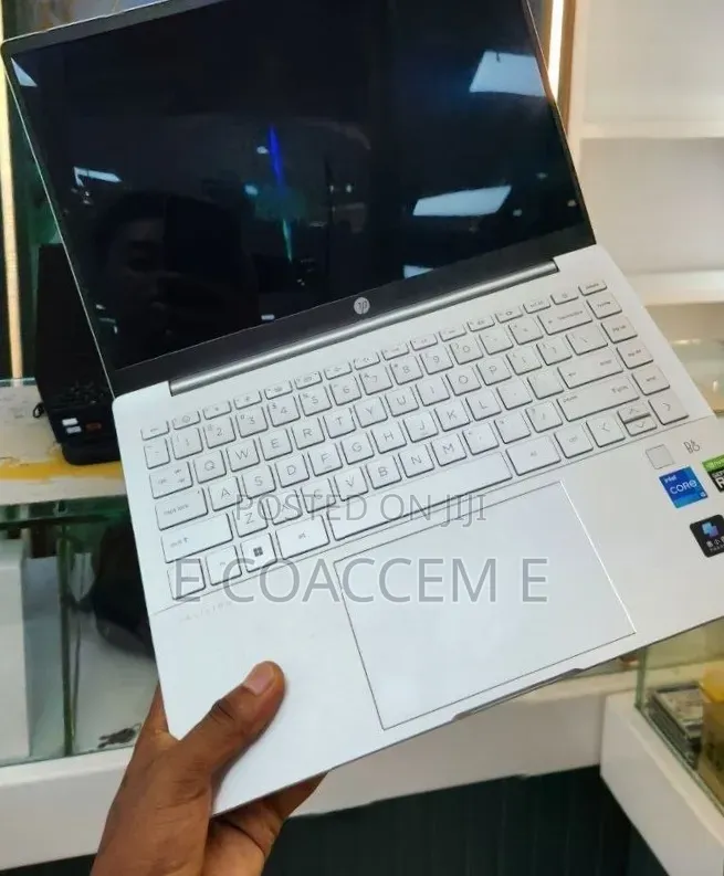 New Laptop HP 16GB Intel Core i5 SSD 512GB