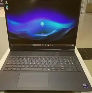 New Laptop Alienware 16 Aurora 32GB Intel Core Ultra 9 SSD 1T