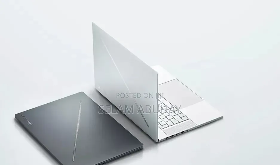 New Laptop Asus ROG Zephyrus G16 16GB Intel Core Ultra 9 SSD 1T