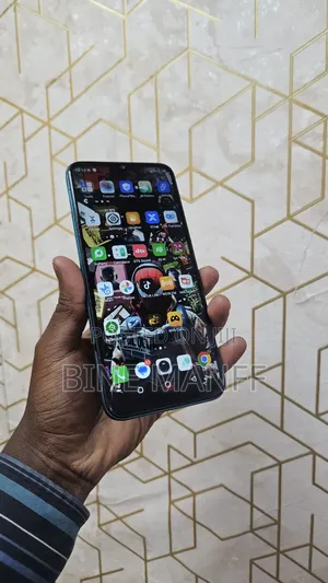 Infinix Smart 6 32 GB Blue