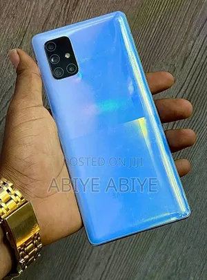Samsung Galaxy A71 128 GB Blue