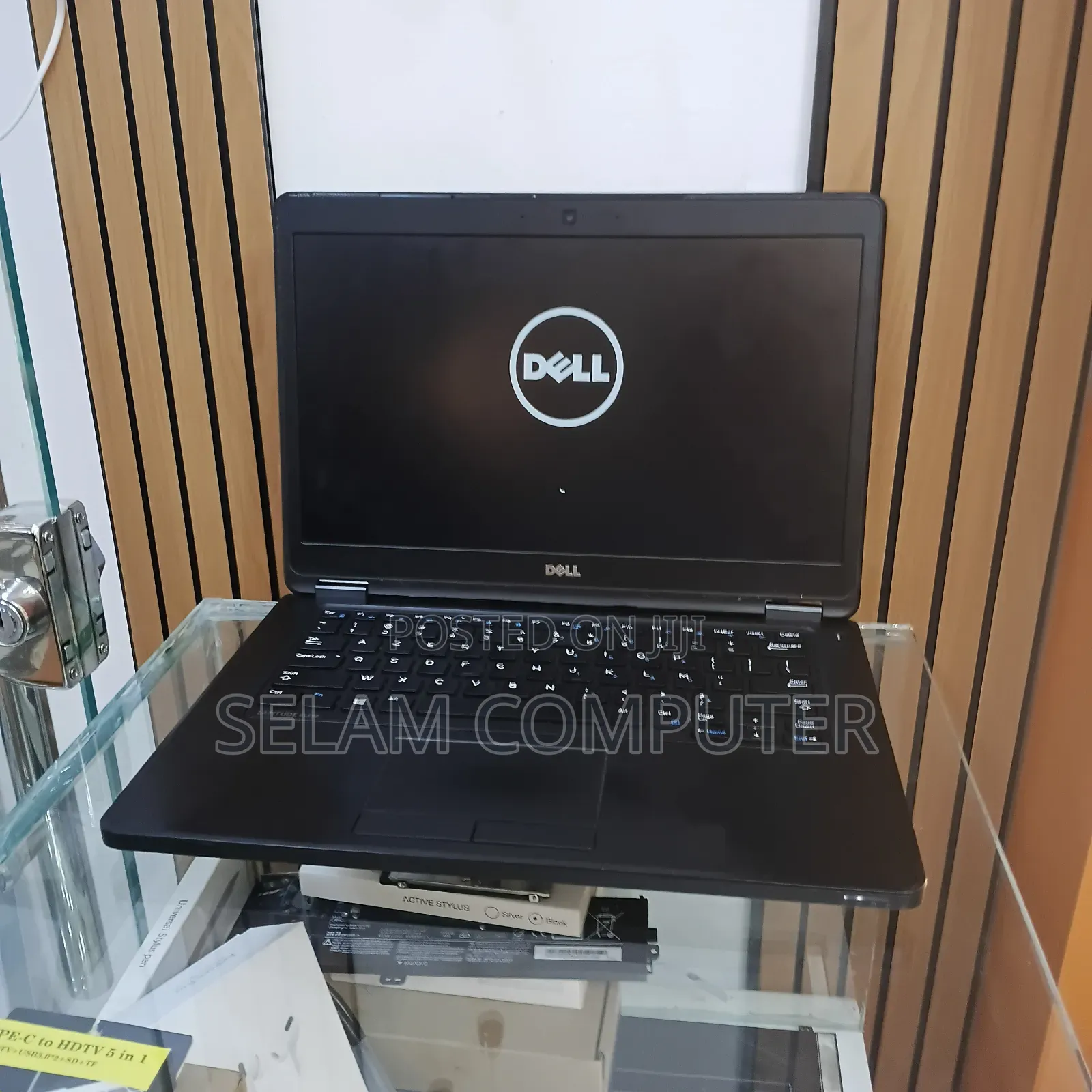 New Laptop Dell Latitude 14 E5450 8GB Intel Core i5 HDD 1T