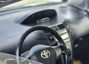 Toyota Yaris 2009 Silver