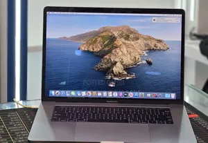New Laptop Apple MacBook Pro 2018 32GB Intel Core i7 SSD 1T