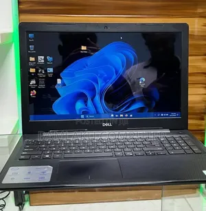 New Laptop Dell Inspiron 15 8GB Intel Core i7 SSD 256GB