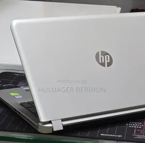 New Laptop HP Pavilion 15 8GB Intel Core i5 HDD 1T