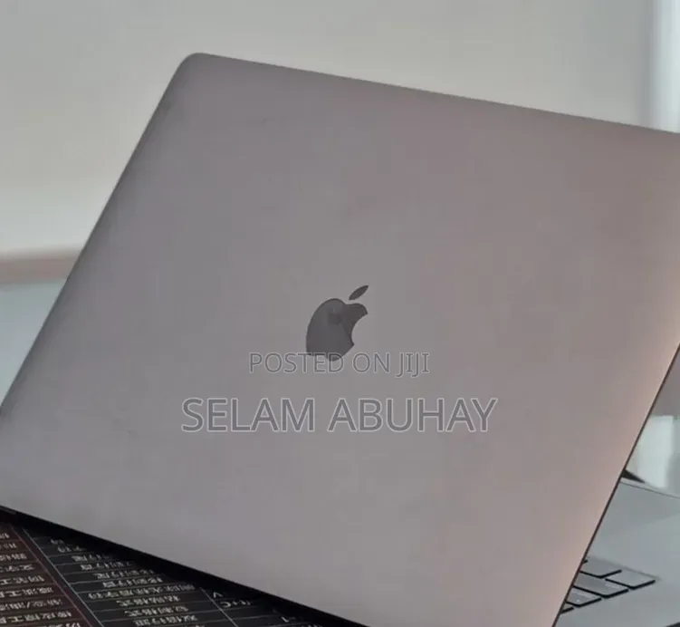 New Laptop Apple MacBook Pro 2019 16GB Intel Core i9 SSD 16 GB