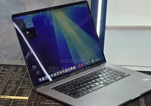 New Laptop Apple MacBook Pro 2019 16GB Intel Core i9 SSD 16 GB