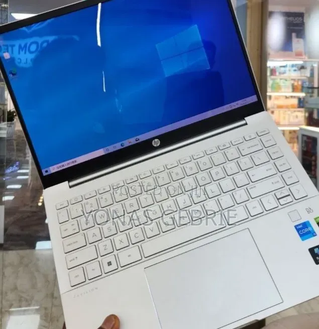 New Laptop HP Pavilion 14 16GB Intel Core i5 SSD 512GB