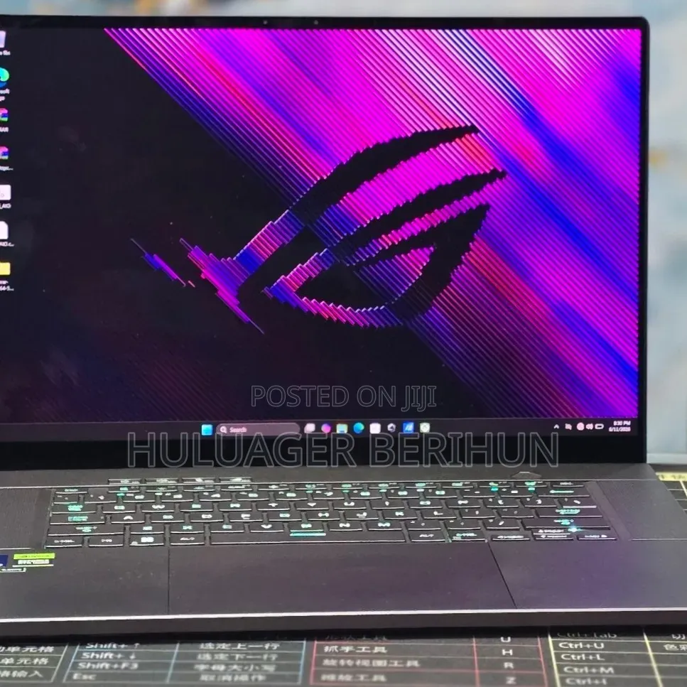 New Laptop Asus ROG Zephyrus G16 16GB Intel Core Ultra 9 SSD 1T