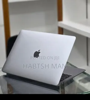 New Laptop Apple MacBook Air 2020 M1 8GB Apple M1 SSD 256GB