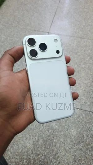 New Apple iPhone 17 Pro 256 GB Silver