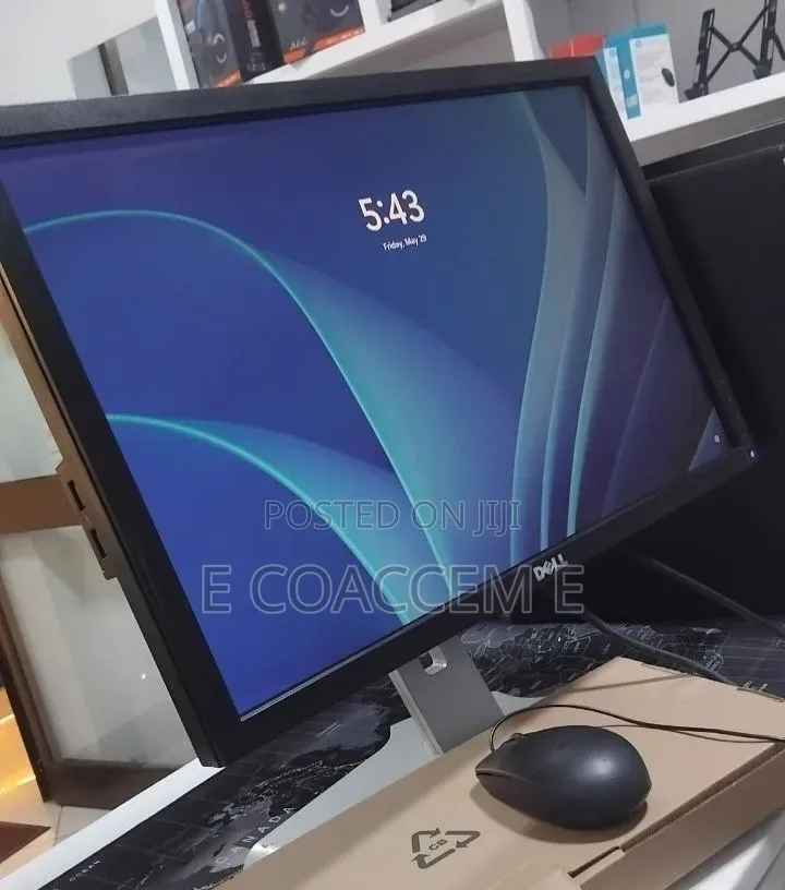 New Desktop Computer Dell Optiplex 7090 32GB Intel Core i7 HDD 1T