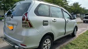 Toyota Avanza 2013 Silver