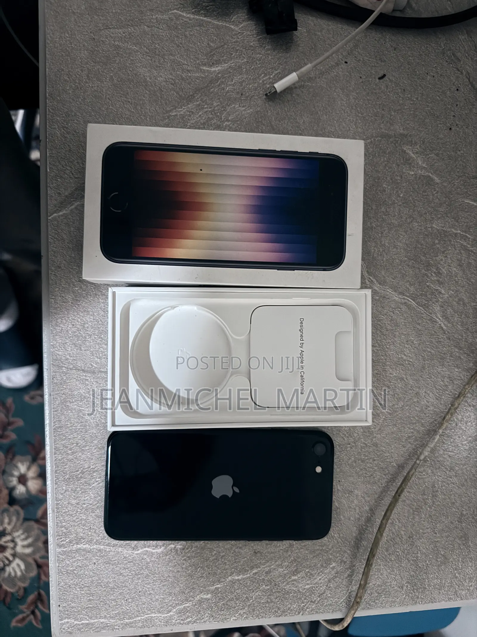 Apple iPhone SE (2022) 64 GB Black
