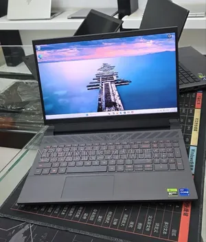 New Laptop Dell G15 5511 16GB Intel Core i7 SSD 1T