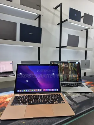 New Laptop Apple MacBook Air 2020 M1 8GB Apple M1 SSD 256GB