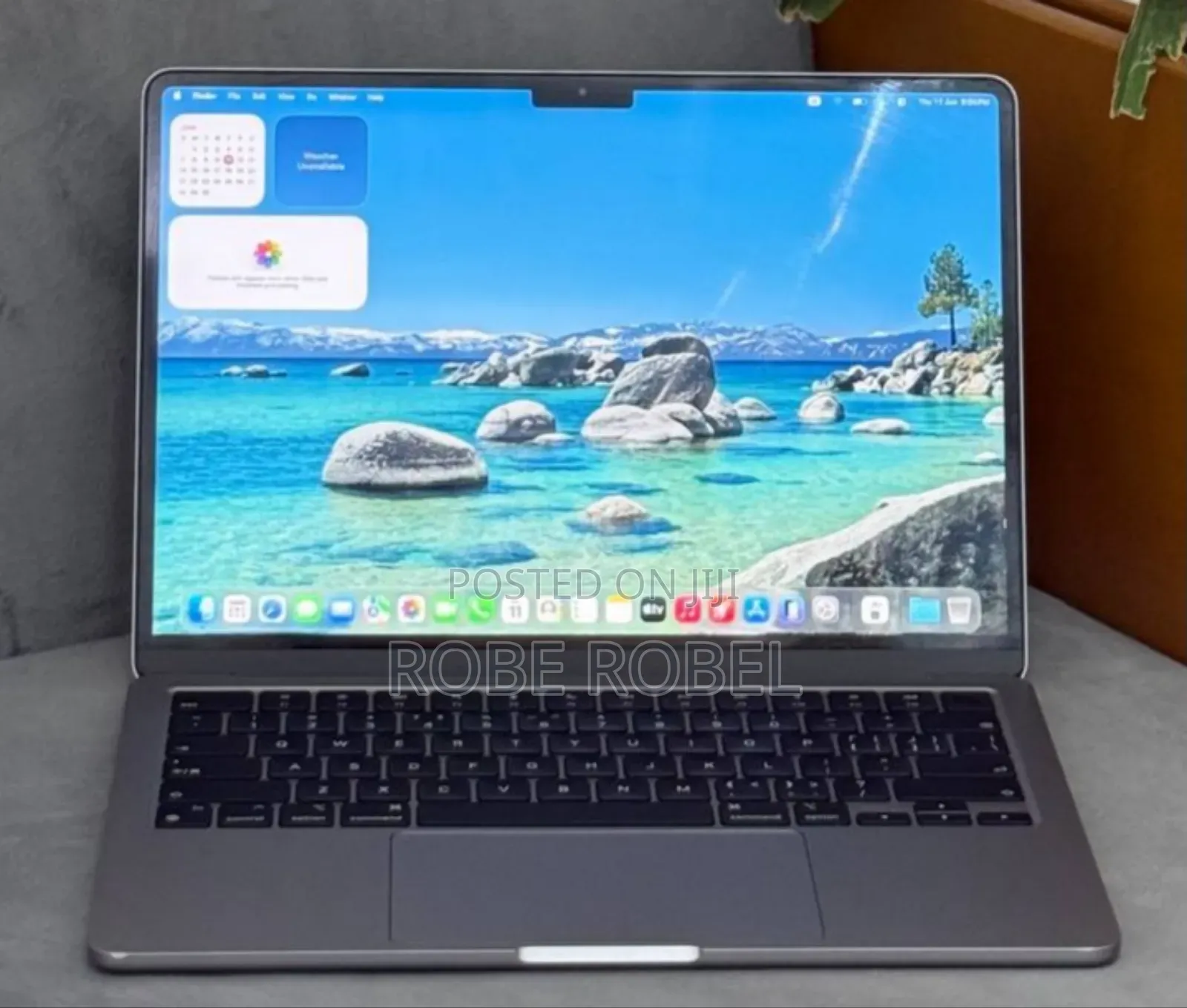 New Laptop Apple MacBook Air 2022 M2 8GB Intel Core M2 SSD 256GB