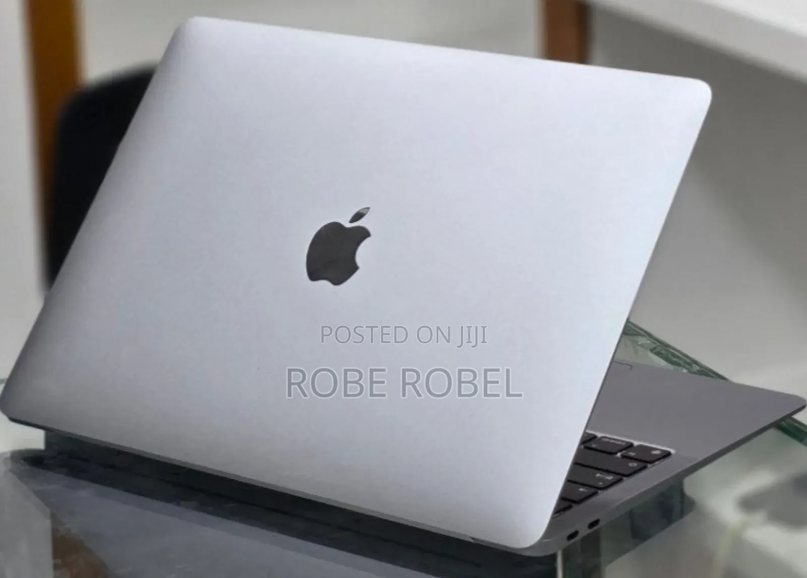 New Laptop Apple MacBook Air 2020 M1 8GB Apple M1 SSD 256GB