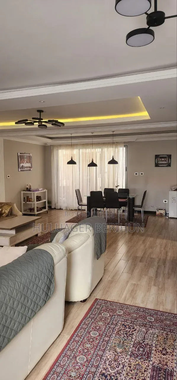 Furnished 6bdrm House in Bole for sale