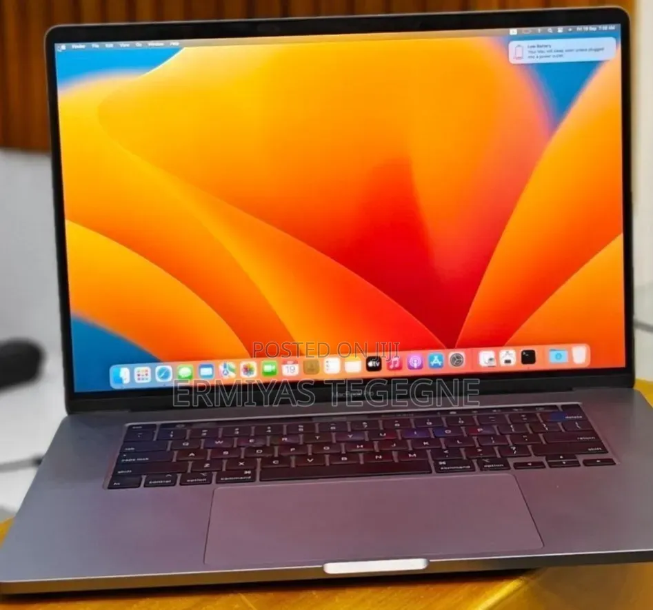 New Laptop Apple MacBook 2016 16GB Intel Core i7 SSD 512GB
