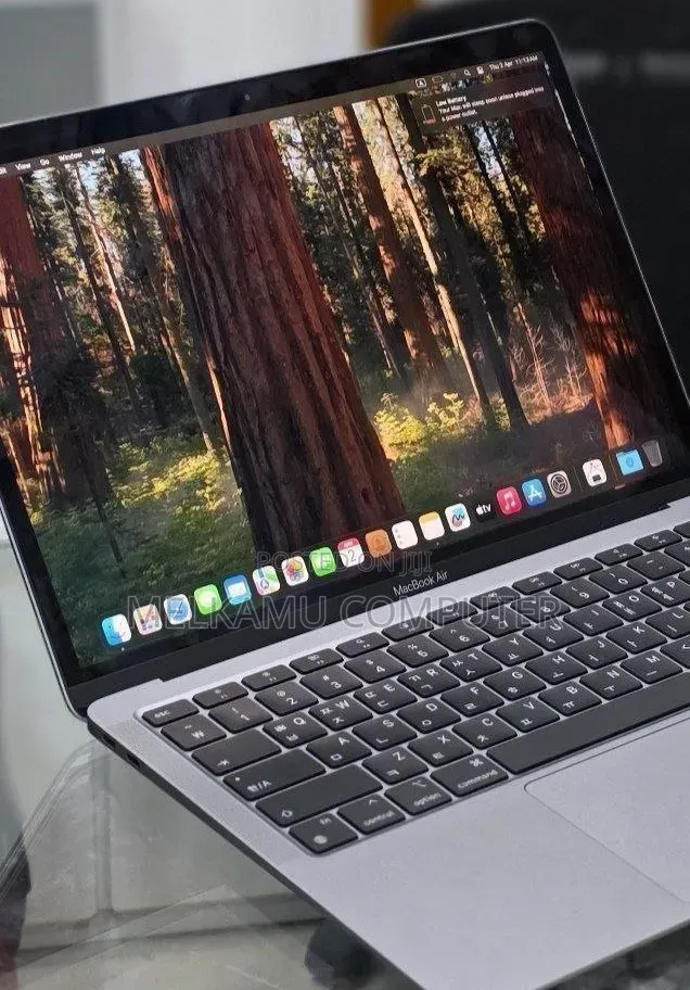 New Laptop Apple MacBook Air 2020 M1 8GB Apple M1 SSD 256GB