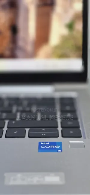 New Laptop HP EliteBook 840 G8 16GB Intel Core i5 SSD 512GB