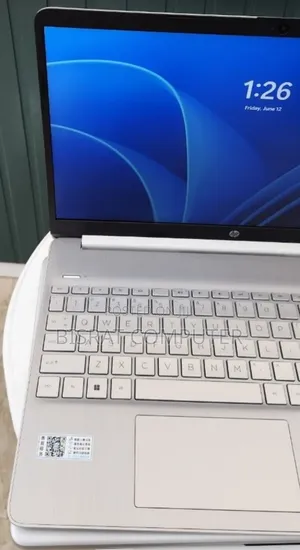 New Laptop HP Stream Notebook 16GB Intel Core i5 SSD 512GB