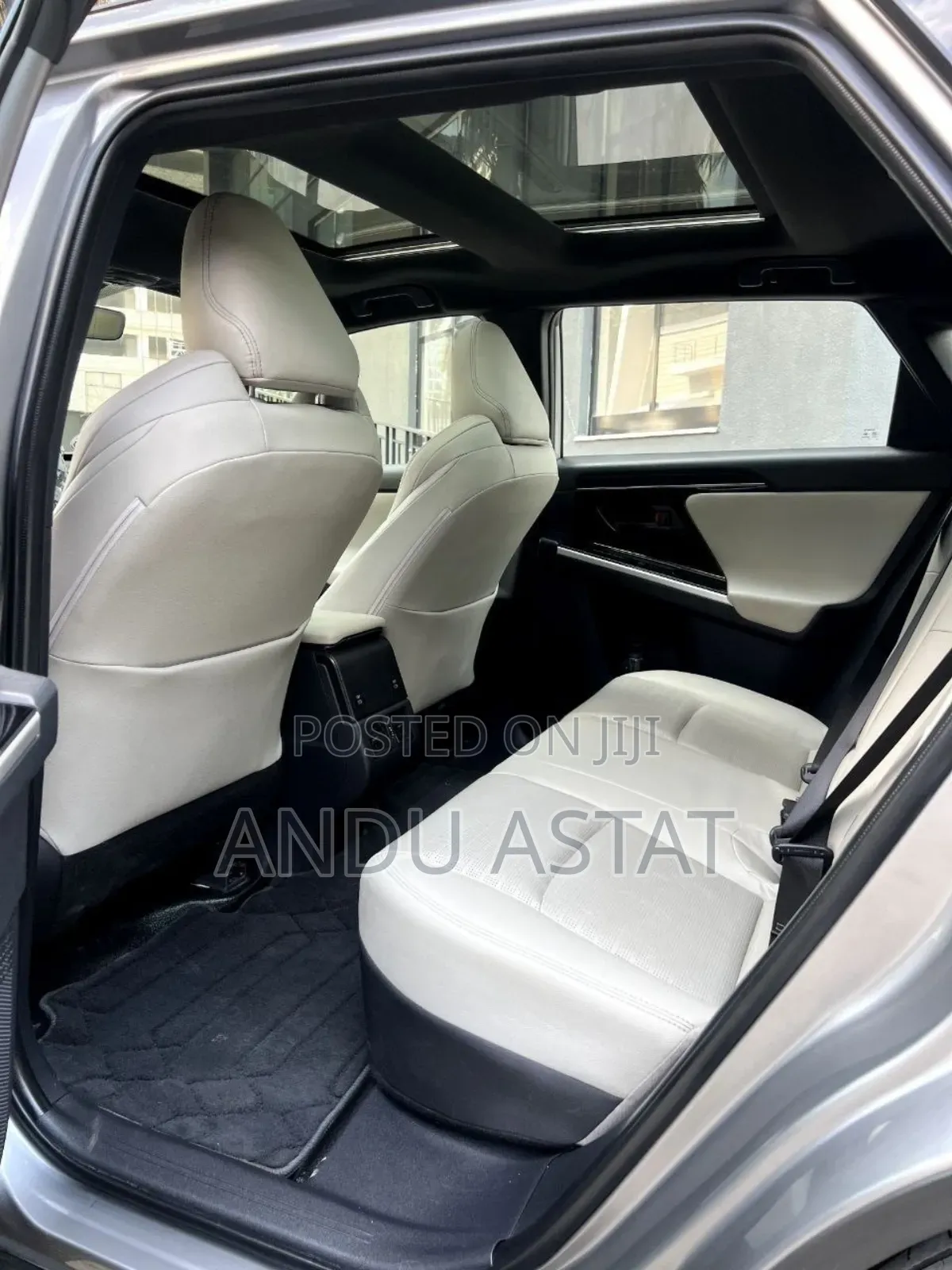 Toyota bZ4X 2024 Gray