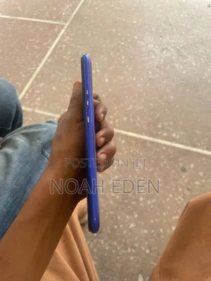 Tecno Spark 6.0 64 GB Blue