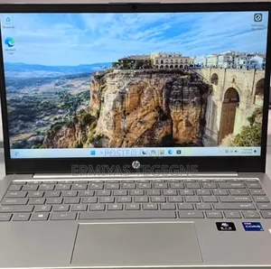 New Laptop HP Stream Notebook 16GB Intel Core i7 SSD 512GB