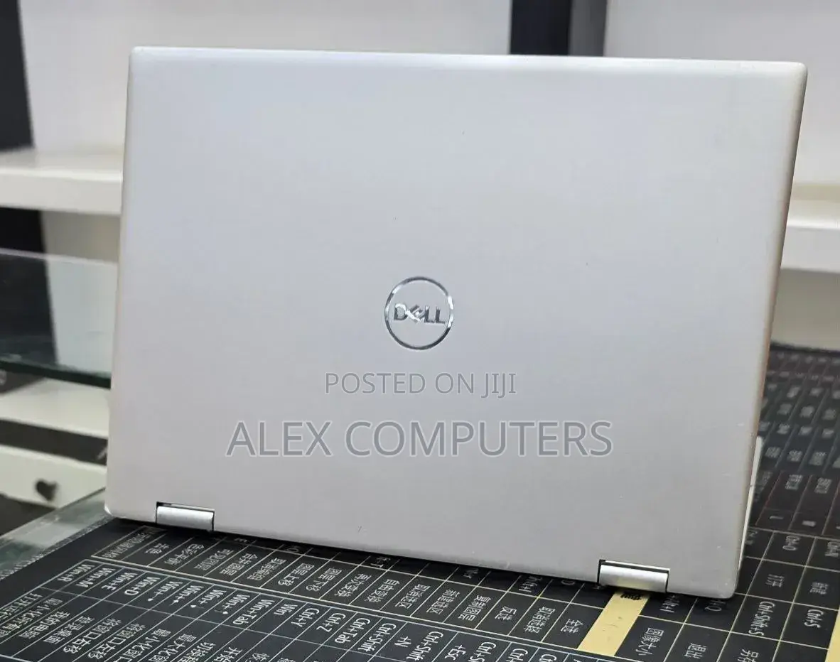 New Laptop Dell Inspiron 14 7466 16GB Intel Core i7 SSD 512GB